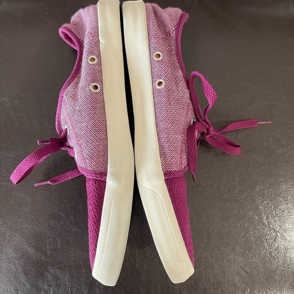 Converse All Stars removable insoles shoes in a size women’s 9 men’s 7.5 - Picture 16 of 17